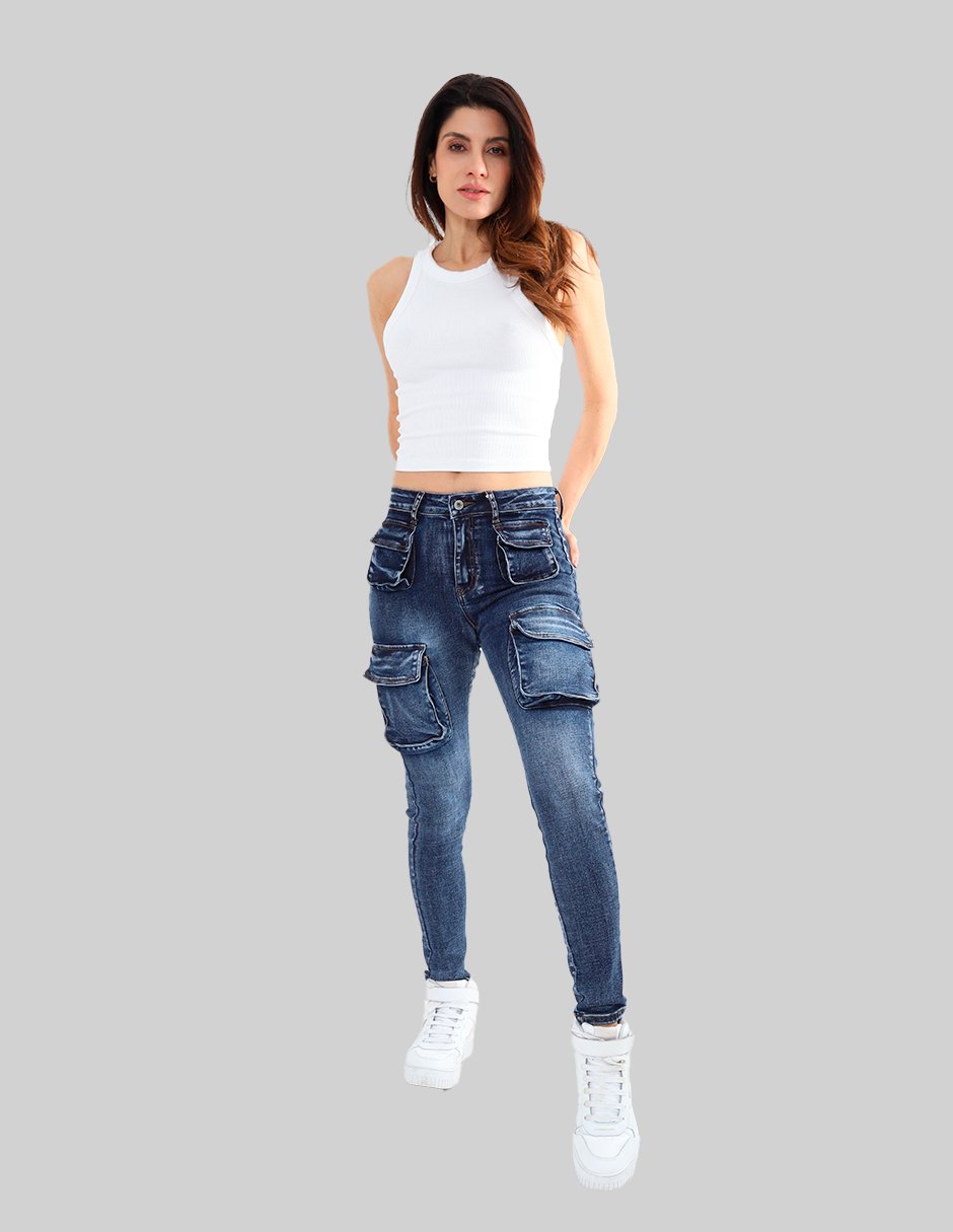 Jeans cargo slim corte media cintura para mujer - Imagen 4